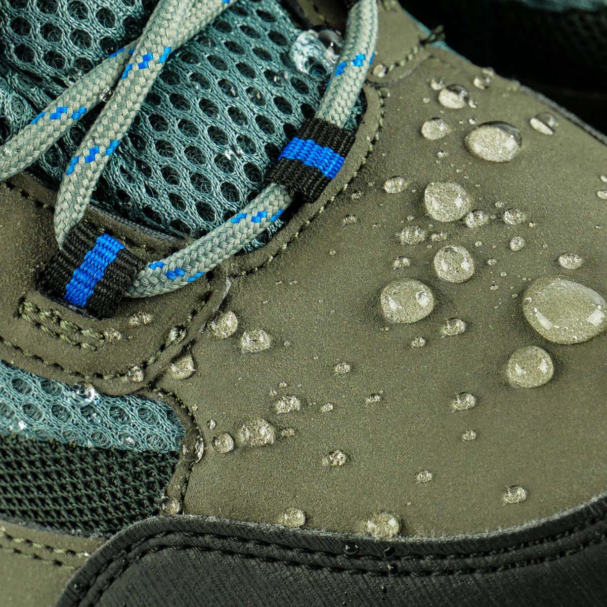 Grangers Footwear Repel Plus Spray-On Shoe Waterproofer